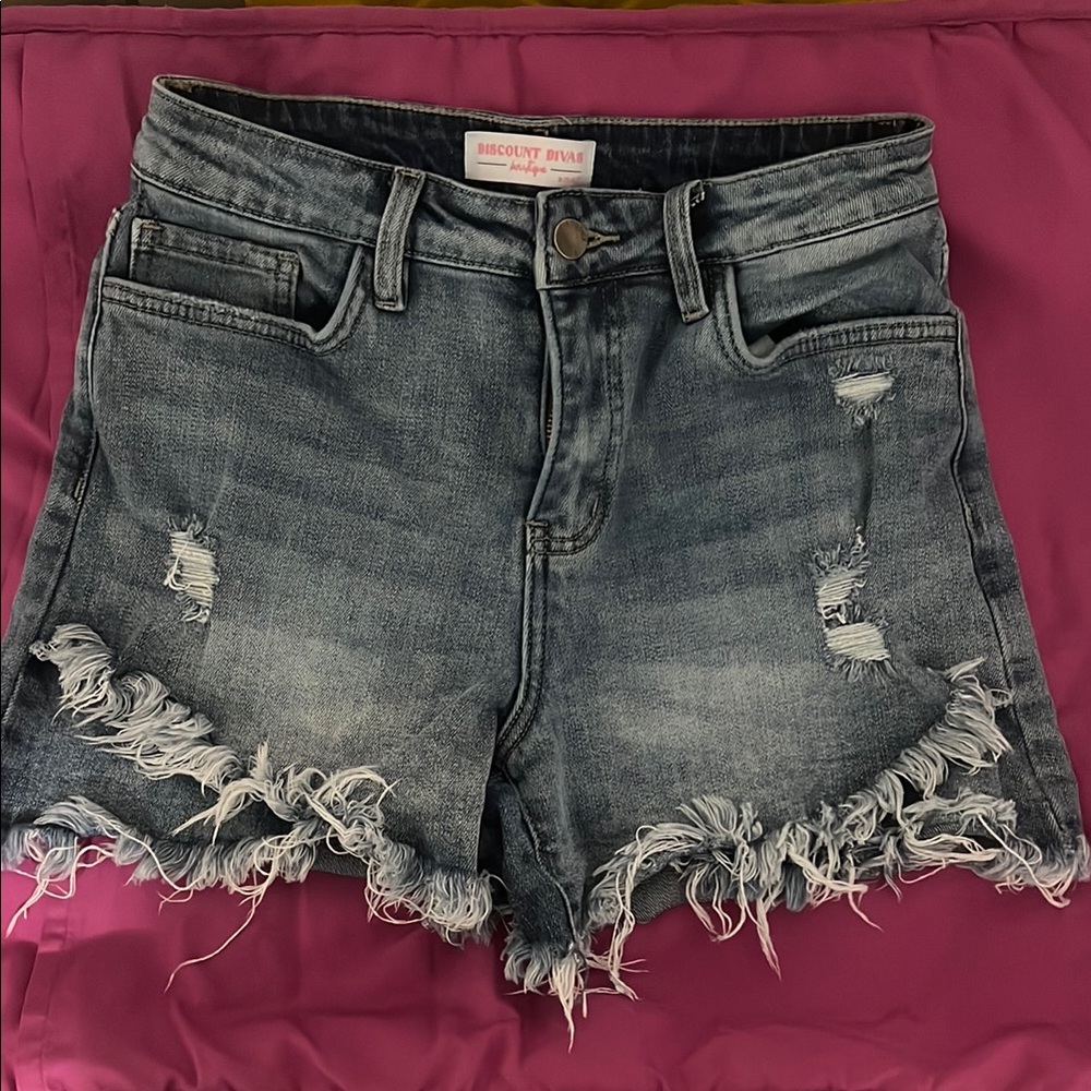 High-Waisted blue Distressed Jean Shorts